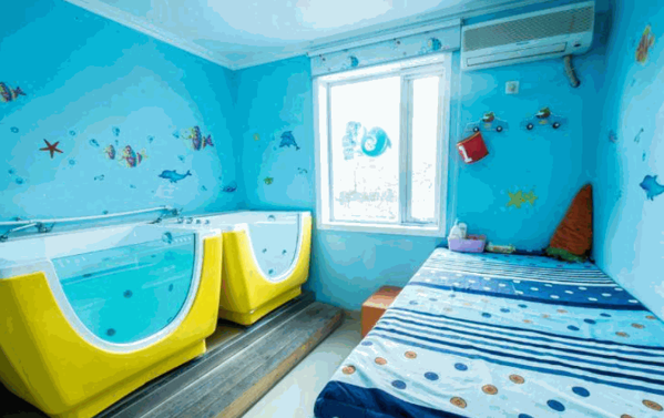 微宝之家婴儿游泳馆